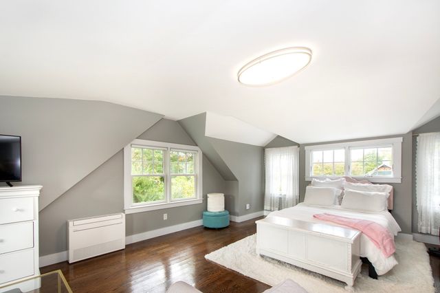 22 Spring St, Cohasset, MA 02025