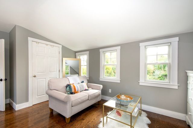 22 Spring St, Cohasset, MA 02025