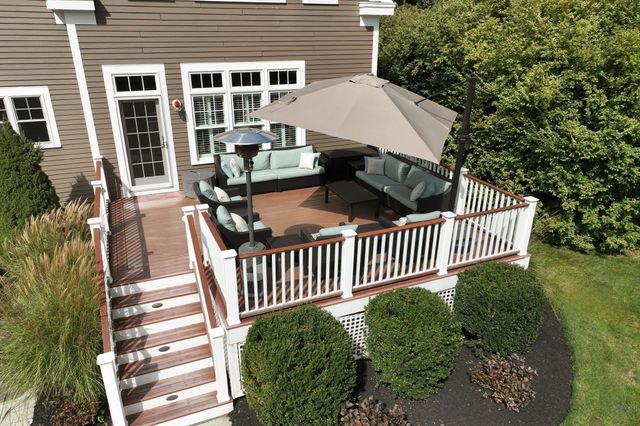 22 Spring St, Cohasset, MA 02025