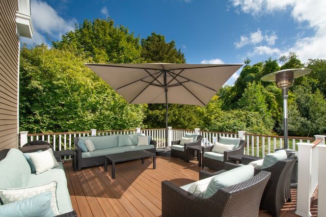 22 Spring St, Cohasset, MA 02025