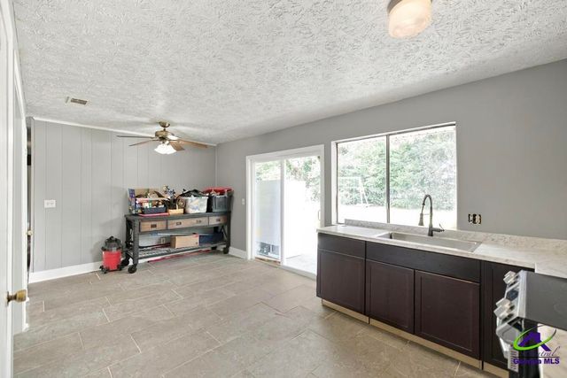 507 Feagin Mill Rd, Warner Robins, GA 31088