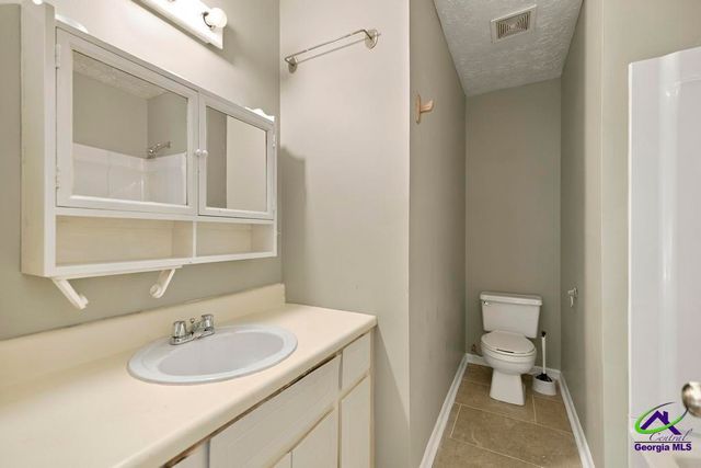 507 Feagin Mill Rd, Warner Robins, GA 31088