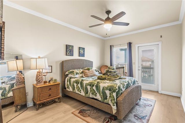 15317 Bowsprit Ct, Corpus Christi, TX 78418