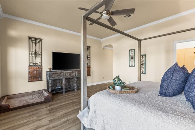 15317 Bowsprit Ct, Corpus Christi, TX 78418