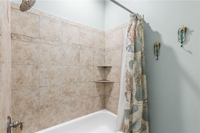 15317 Bowsprit Ct, Corpus Christi, TX 78418