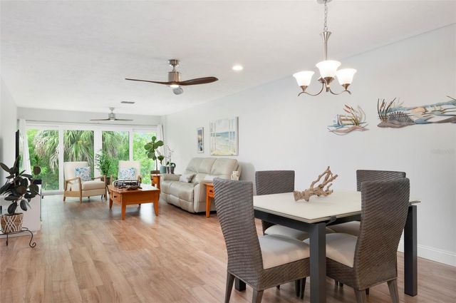 10152 REGAL DRIVE, Largo, FL 33774
