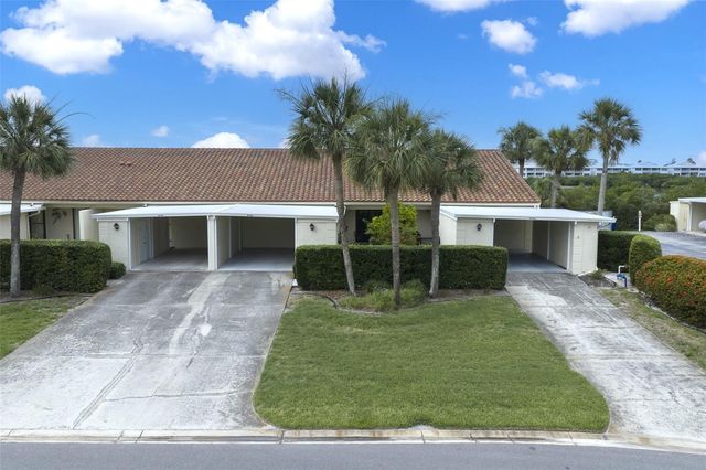 10152 REGAL DRIVE, Largo, FL 33774
