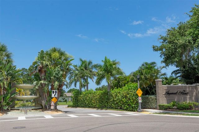 10152 REGAL DRIVE, Largo, FL 33774