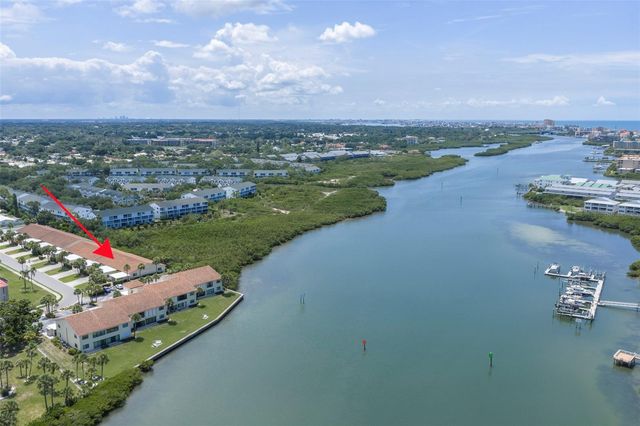 10152 REGAL DRIVE, Largo, FL 33774