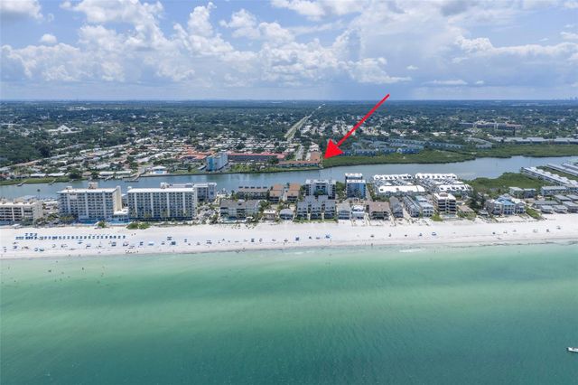 10152 REGAL DRIVE, Largo, FL 33774