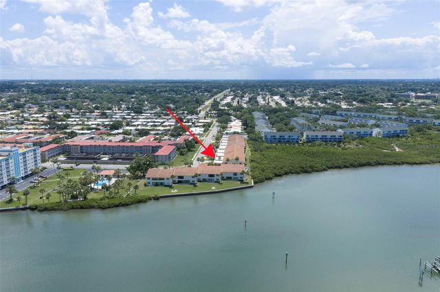 10152 REGAL DRIVE, Largo, FL 33774