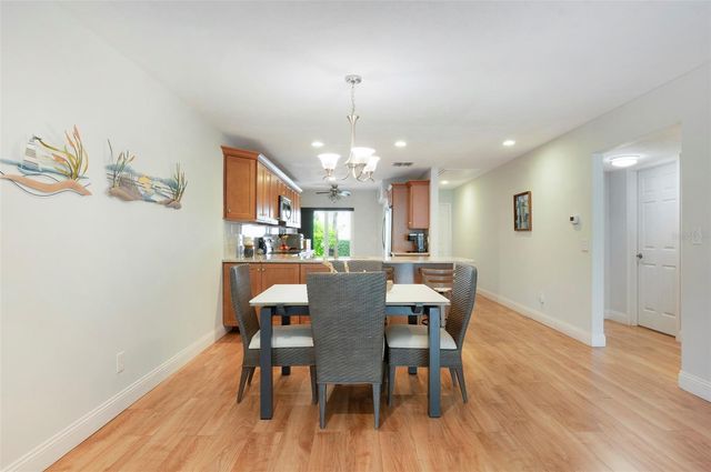 10152 REGAL DRIVE, Largo, FL 33774