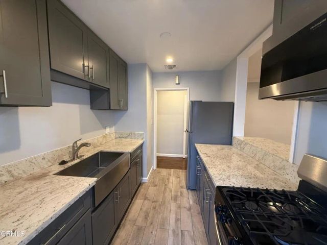 532 N El Molino Avenue, Pasadena, CA 91101