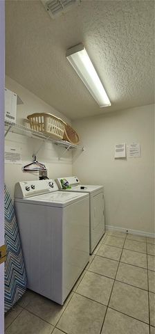 195 MINNIEHAHA CIRCLE, Haines City, FL 33844