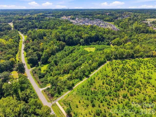 19317 Davidson Concord Road, Davidson, NC 28036