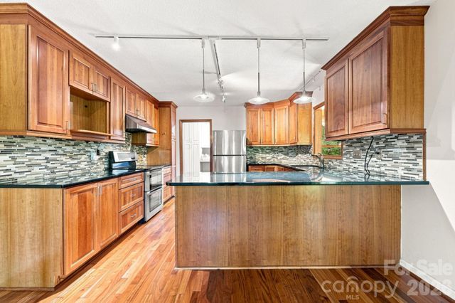 19317 Davidson Concord Road, Davidson, NC 28036