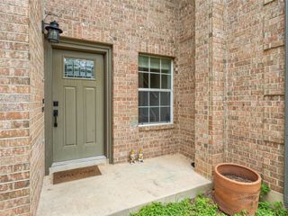 6630 Hillside Terrace DR, Austin, TX 78749