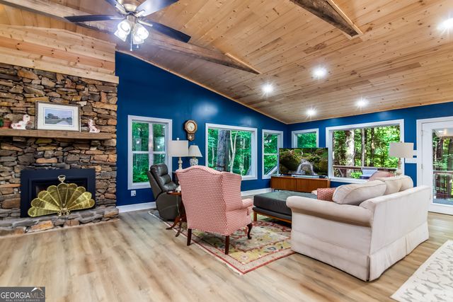 1564 Rackley Road, Ellijay, GA 30536