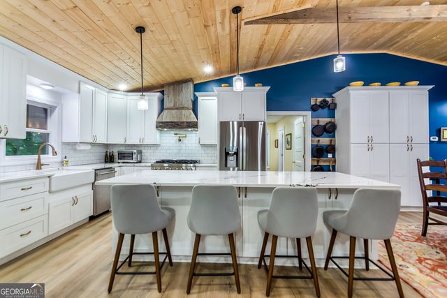 1564 Rackley Road, Ellijay, GA 30536