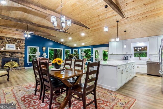 1564 Rackley Road, Ellijay, GA 30536