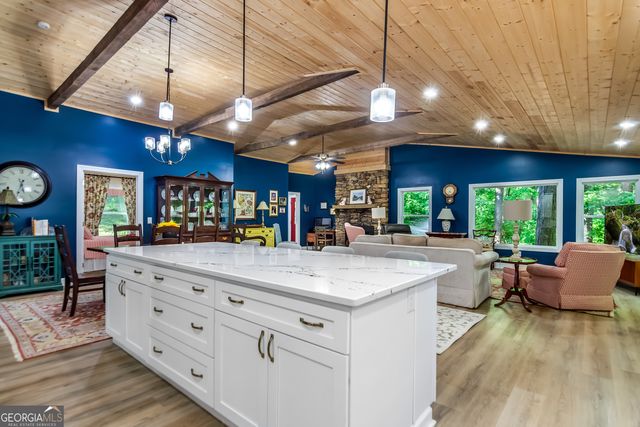 1564 Rackley Road, Ellijay, GA 30536