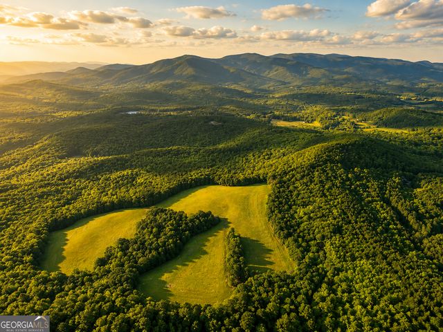 1564 Rackley Road, Ellijay, GA 30536