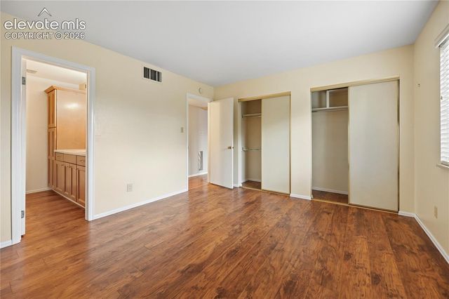 2927 Mesa Road C, Colorado Springs, CO 80904