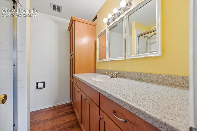 2927 Mesa Road C, Colorado Springs, CO 80904