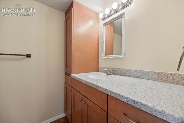 2927 Mesa Road C, Colorado Springs, CO 80904