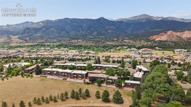 2927 Mesa Road C, Colorado Springs, CO 80904