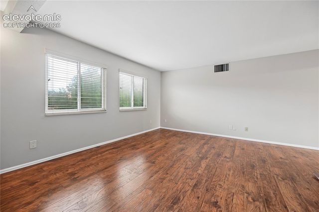 2927 Mesa Road C, Colorado Springs, CO 80904