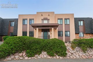 2927 Mesa Road C, Colorado Springs, CO 80904
