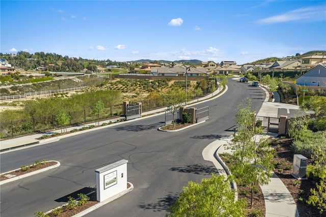 32366 Lucida Drive, Temecula, CA 92591