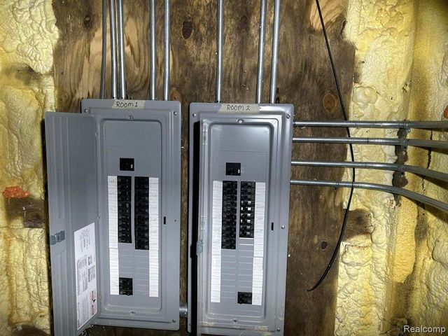 62769 Walnut Street, Bangor, MI 49013