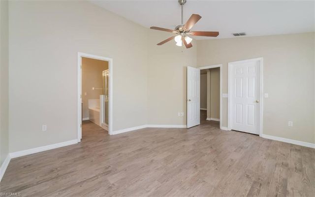 202 SW 16th TER, Cape Coral, FL 33991