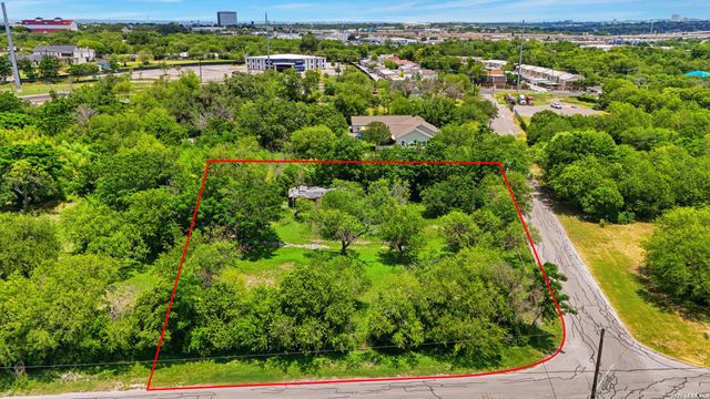 4111 W HORSESHOE BND, San Antonio, TX 78228