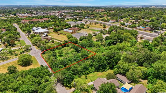4111 W HORSESHOE BND, San Antonio, TX 78228