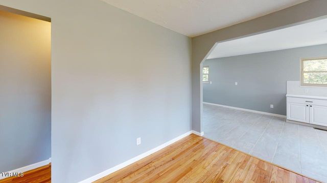 231 Guthries Gap Road, Bulls Gap, TN 37711