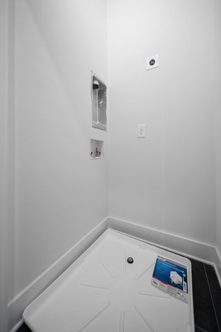 2118A Burns St, Nashville, TN 37216