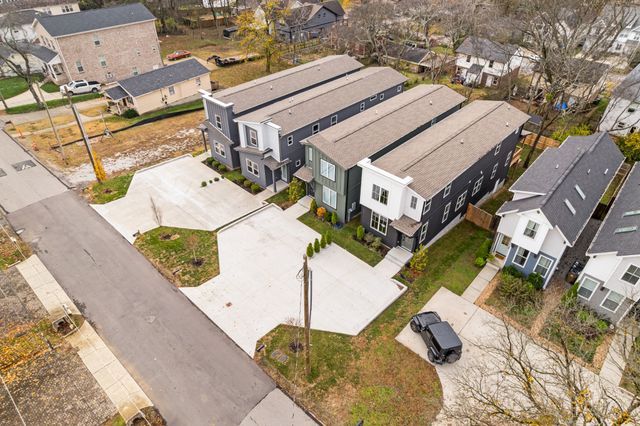 2118A Burns St, Nashville, TN 37216