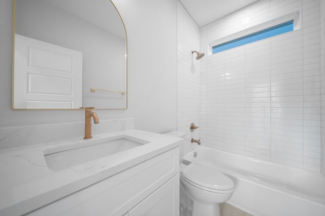 2118A Burns St, Nashville, TN 37216