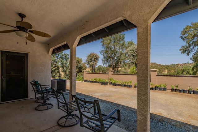 5939 Garner Pl, Valley Springs, CA 95252