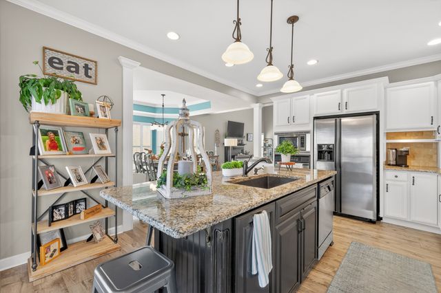 6224 Rivervalley Dr, Nashville, TN 37221