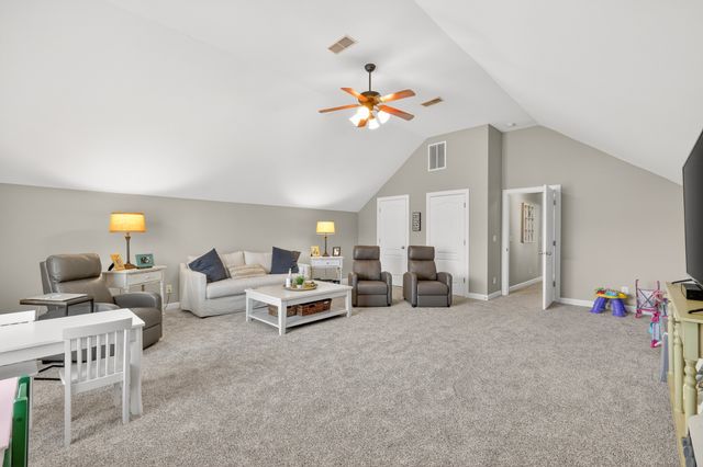 6224 Rivervalley Dr, Nashville, TN 37221