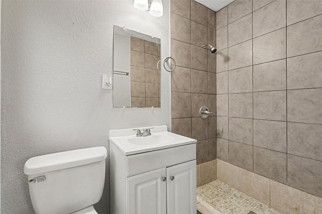 8101 N 17TH STREET, Tampa, FL 33604