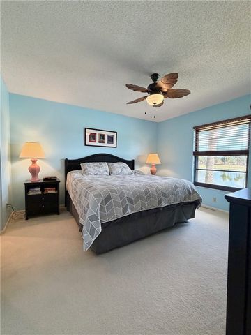 24 Plantation Drive 201, Vero Beach, FL 32966