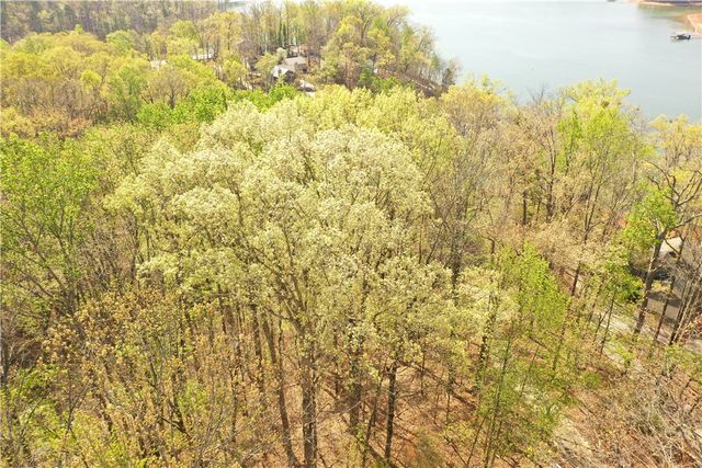 129 Middleton Drive, Westminster, SC 29693