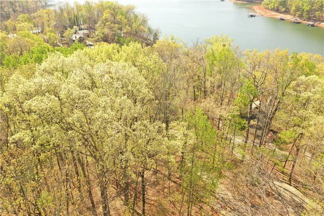 129 Middleton Drive, Westminster, SC 29693