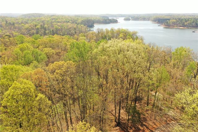 129 Middleton Drive, Westminster, SC 29693