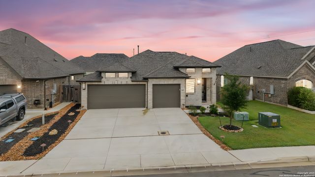 3129 Coral Way, Seguin, TX 78155